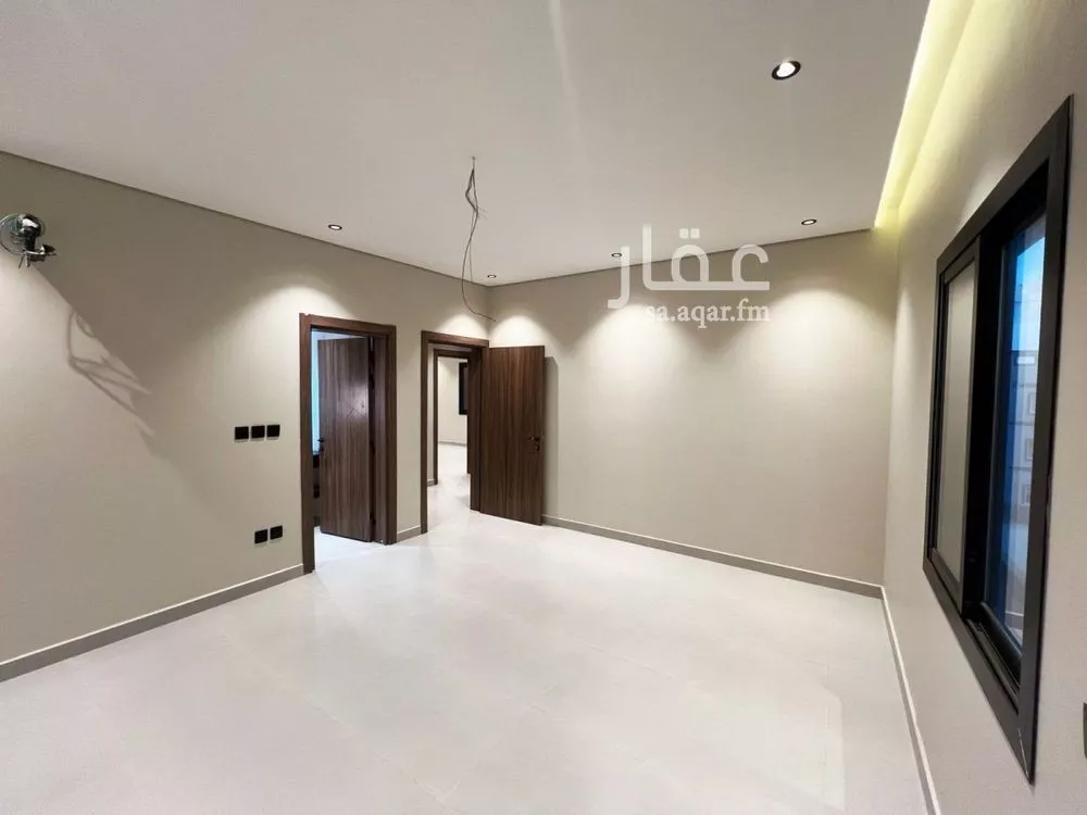 عمارة 550 م² في السلامة 4