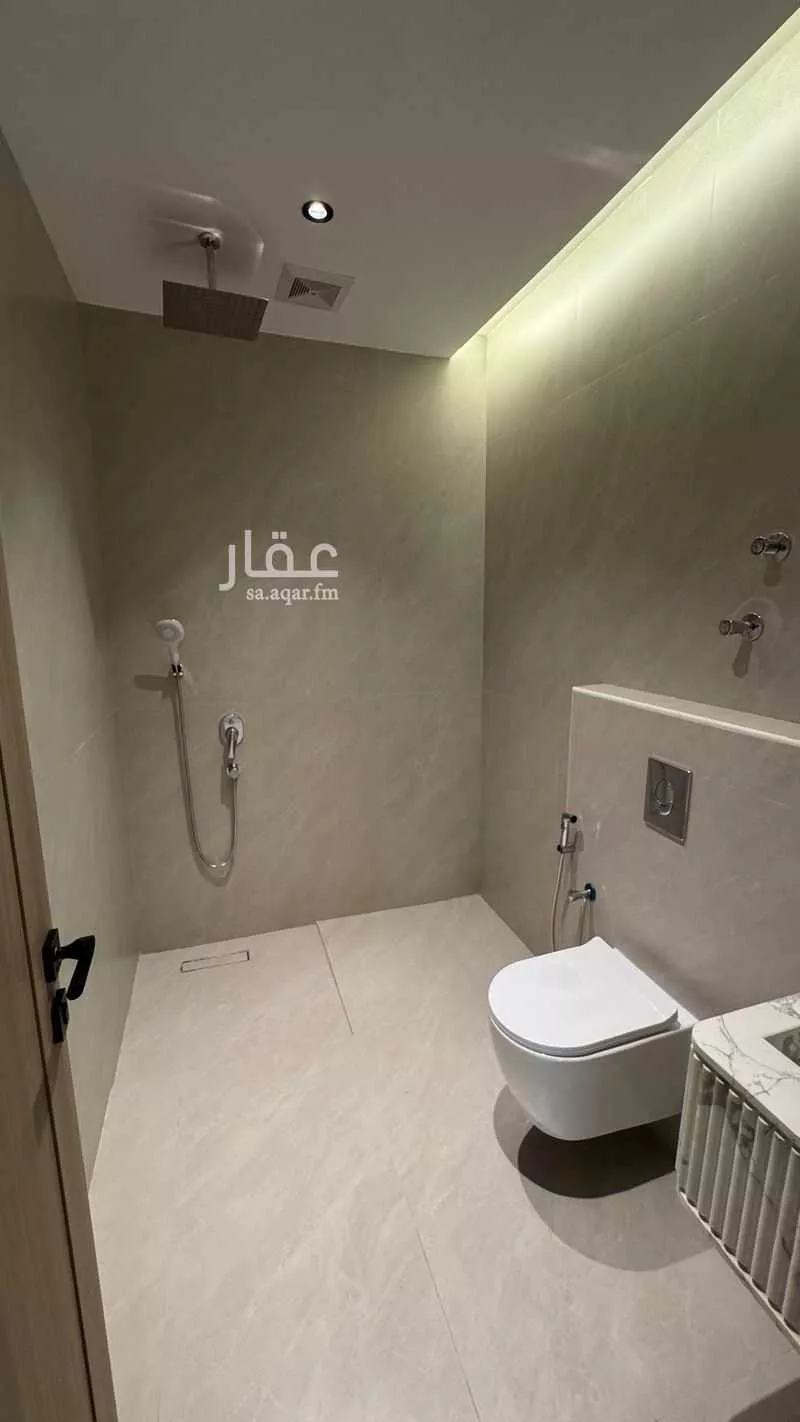 5 bedroom villa in Ash Shulah 14