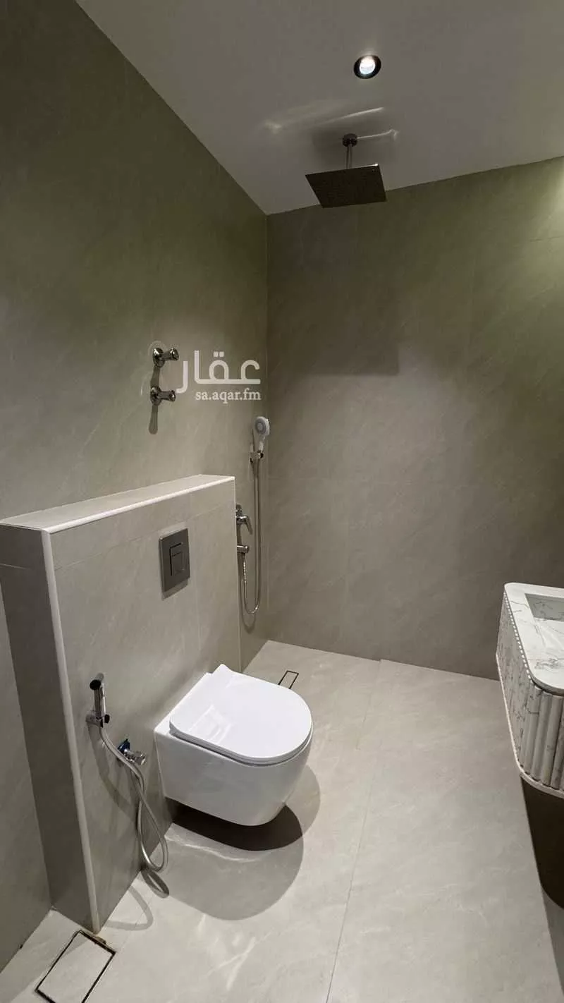 5 bedroom villa in Ash Shulah 17