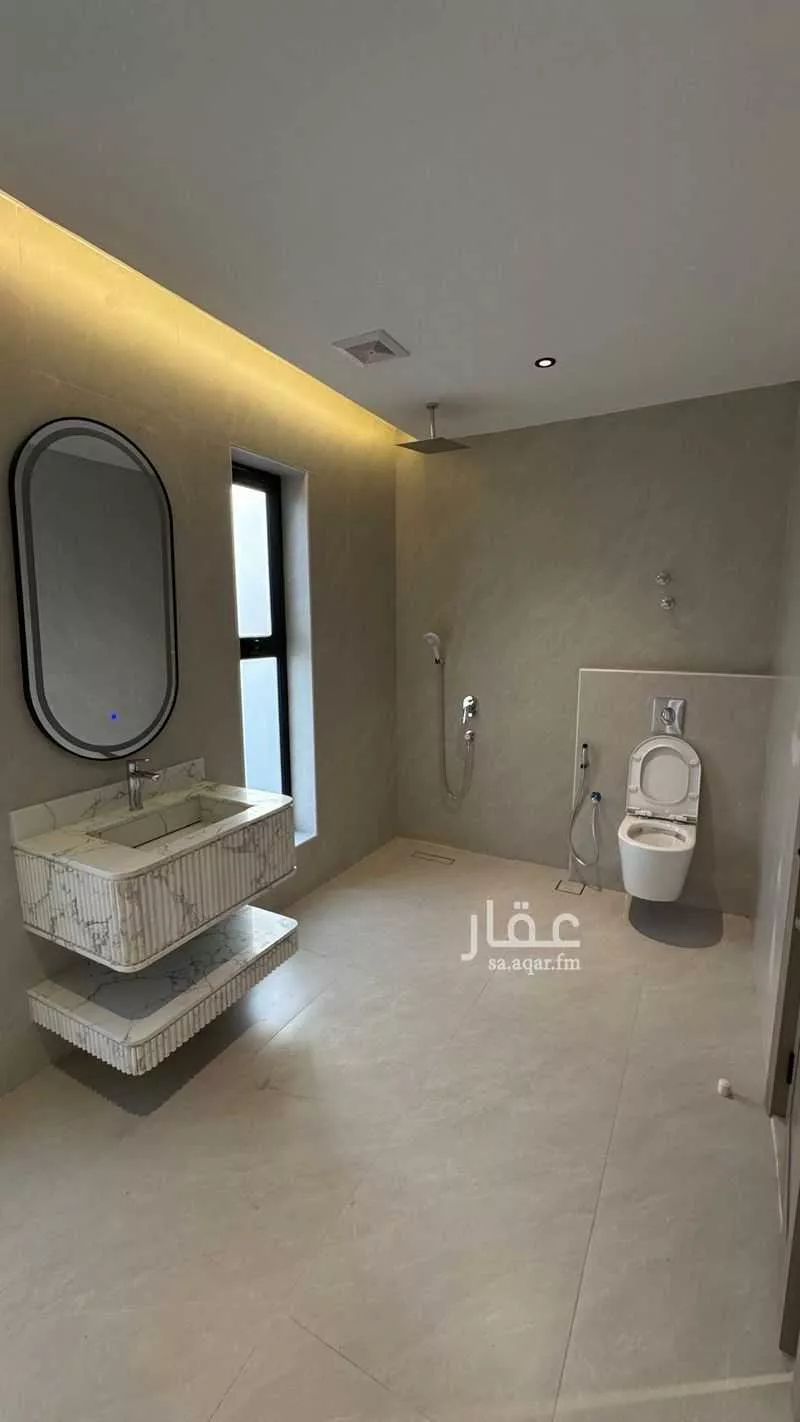 5 bedroom villa in Ash Shulah 19