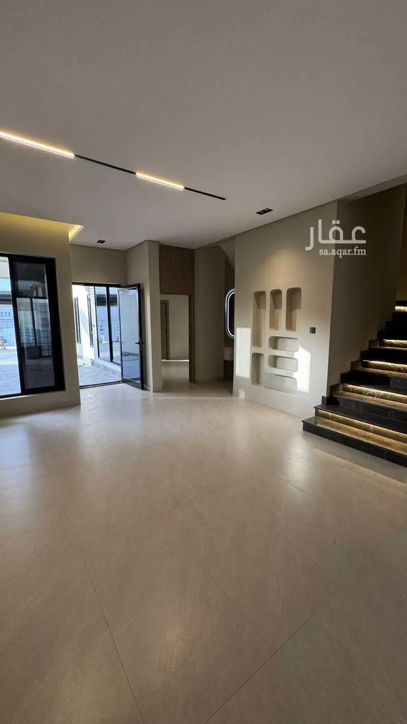 5 bedroom villa in Ash Shulah 4
