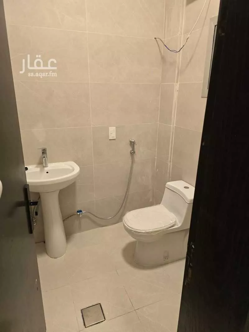 فيلا 17 غرف في عبدالله فؤاد 5