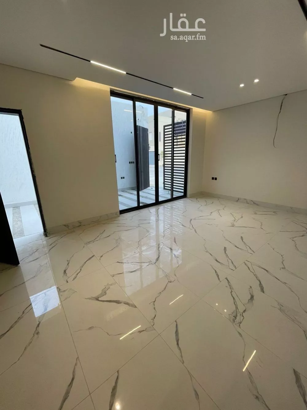 2 bedroom floor in Al Qairawan 11