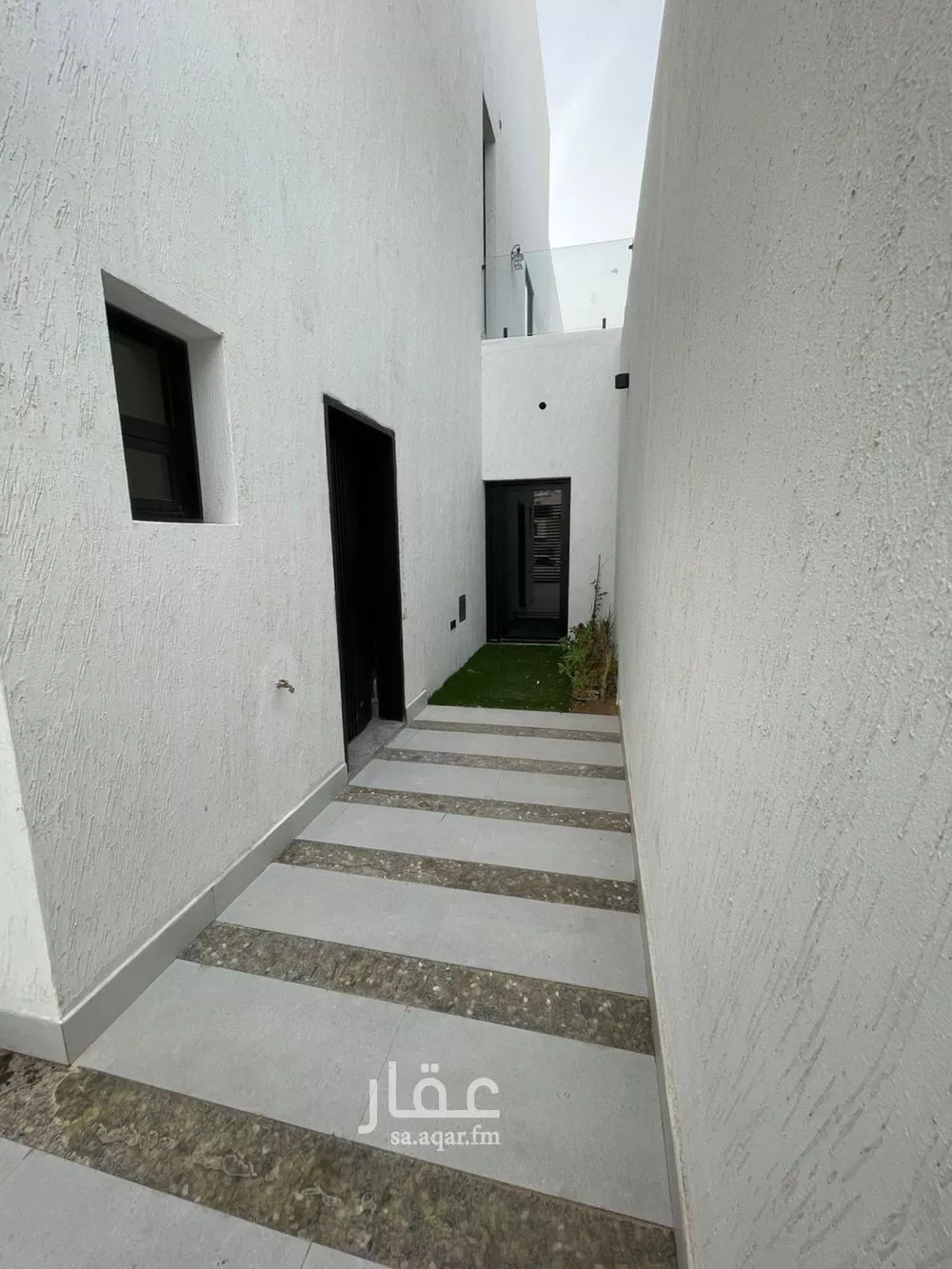 2 bedroom floor in Al Qairawan 13