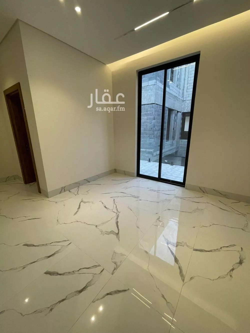 2 bedroom floor in Al Qairawan 16