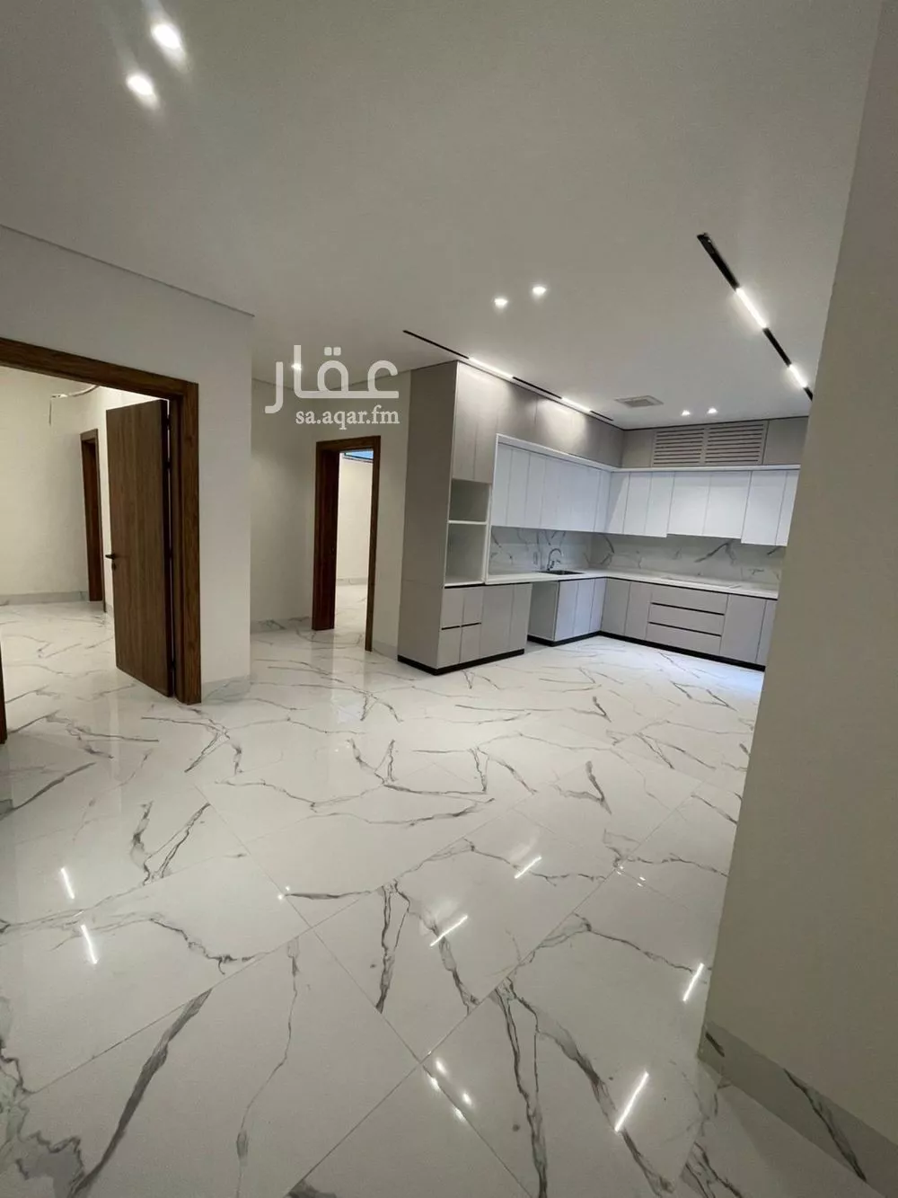 2 bedroom floor in Al Qairawan 20