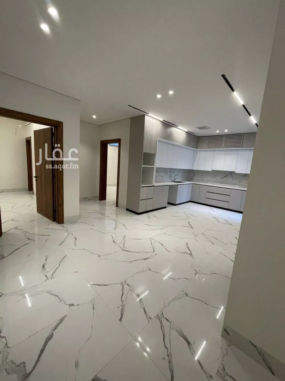 2 bedroom floor in Al Qairawan 23