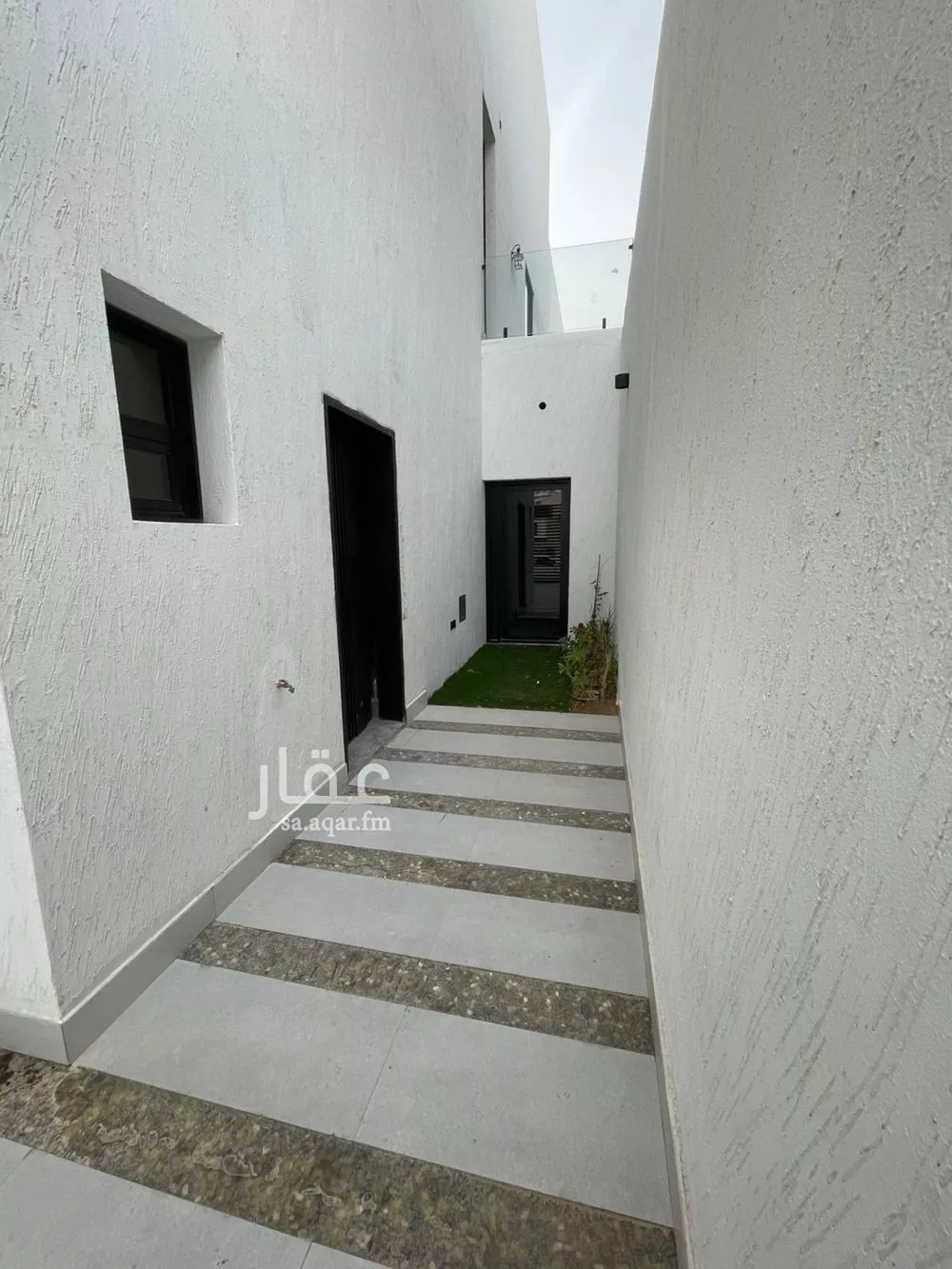 2 bedroom floor in Al Qairawan 7