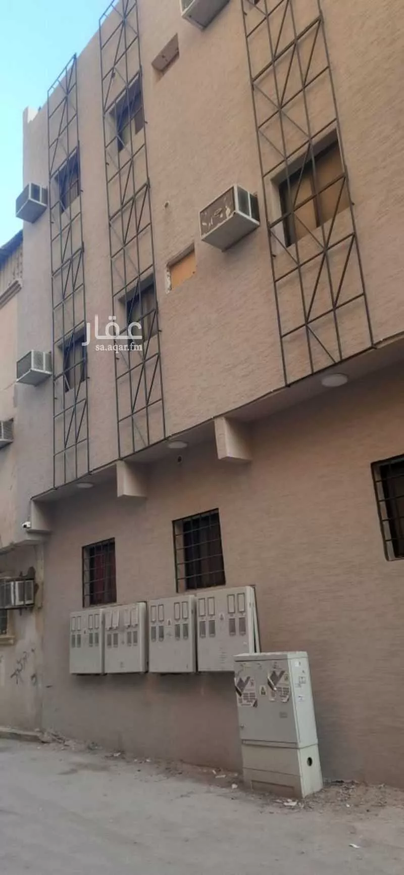 366 sqm building in Al Shamisy 2