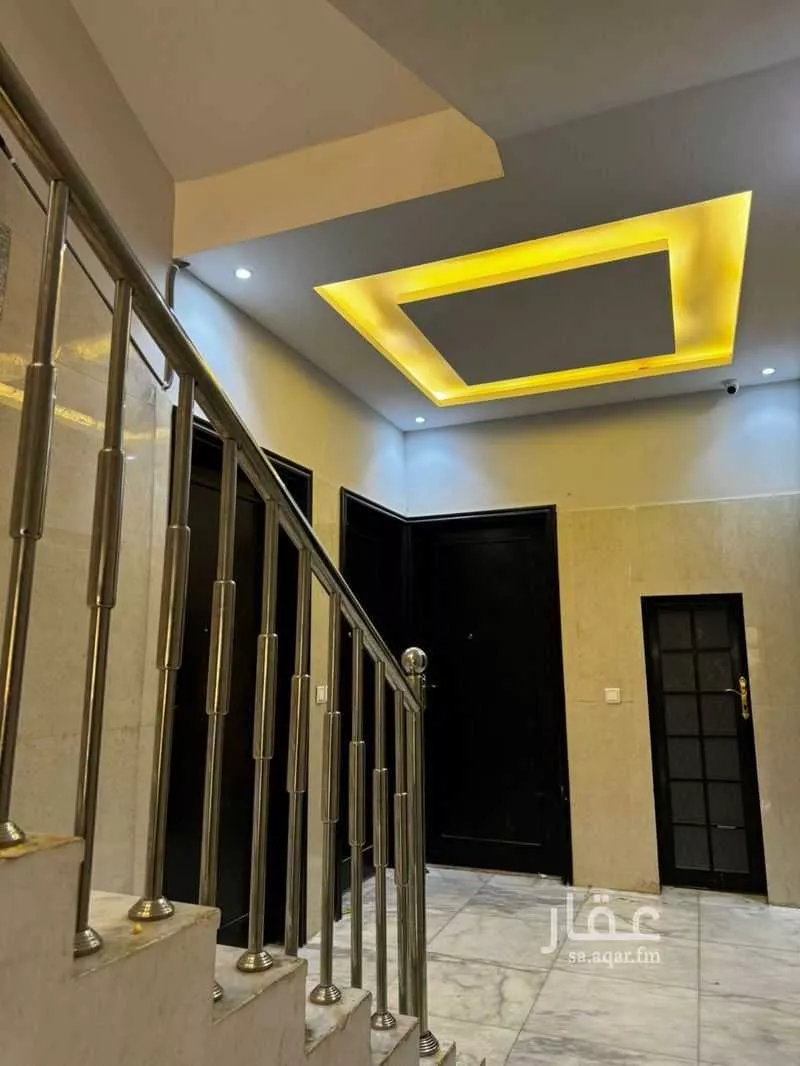 366 sqm building in Al Shamisy 5