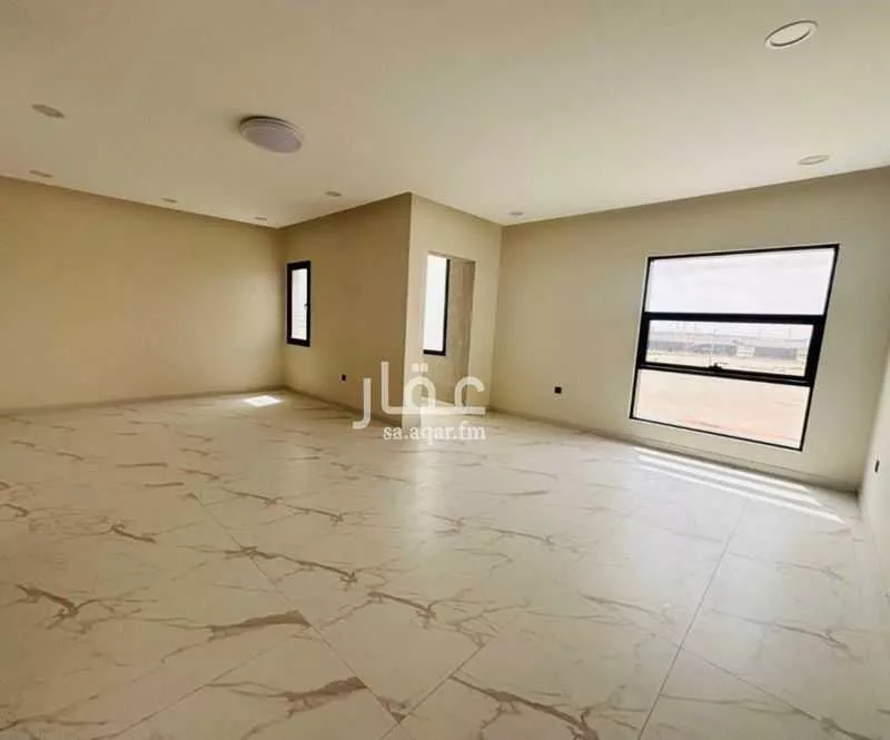 فيلا 5 غرف في الشعلة 3