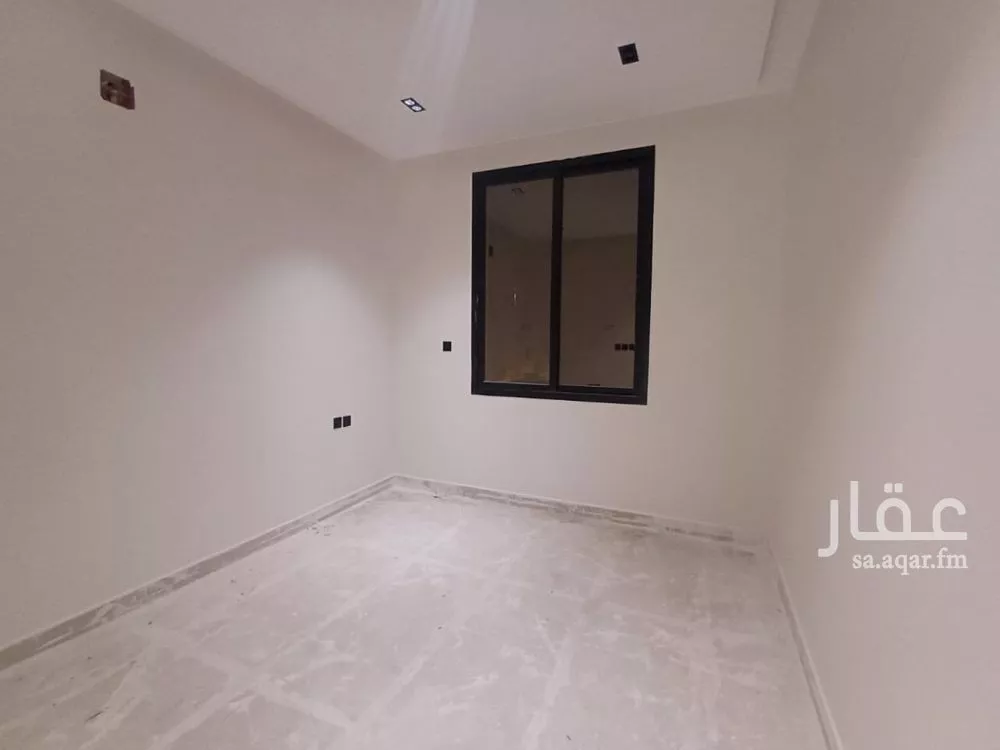 فيلا 6 غرف في الخليج 9