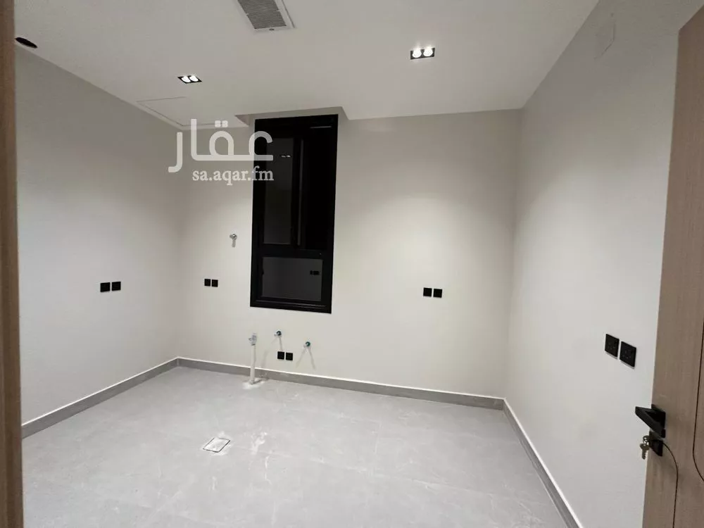 5 bedroom villa in King Faisal, Riyadh 11