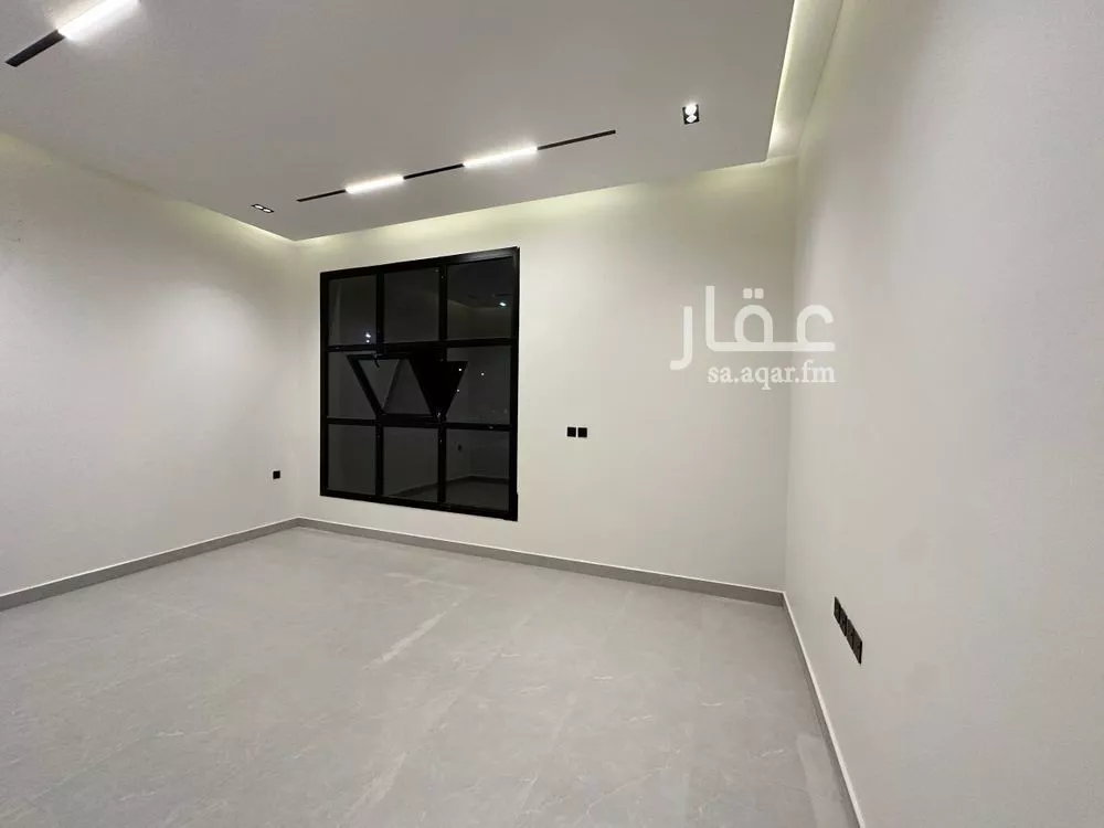 5 bedroom villa in King Faisal, Riyadh 13