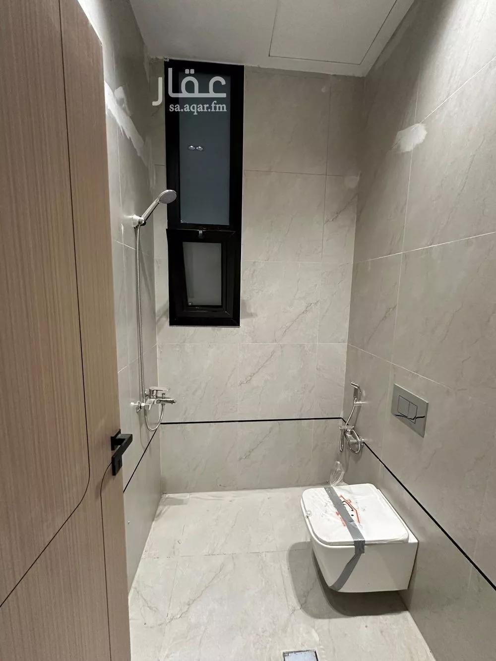 فيلا 5 غرف في الملك فيصل 6