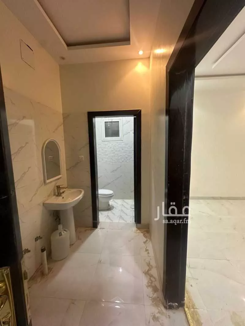 شقة 2 غرف في الشرق 10