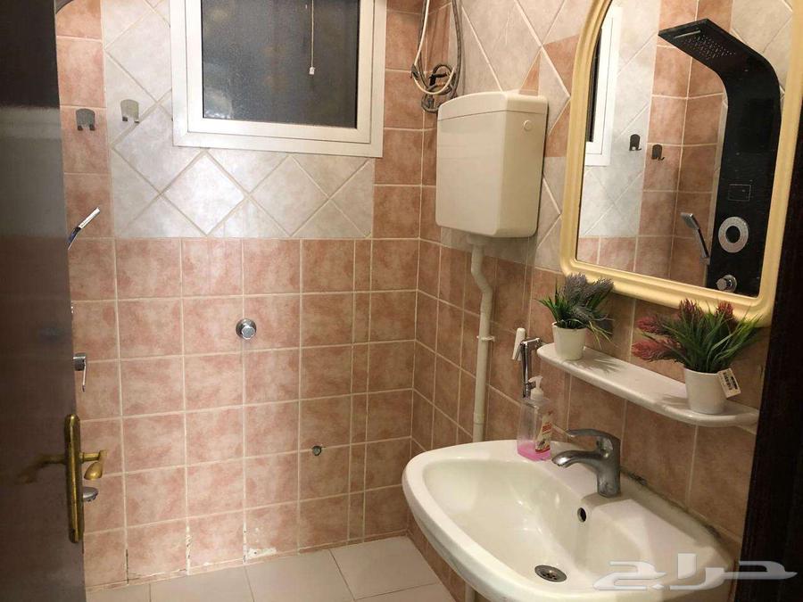 شقة 30 غرف في المروج 5