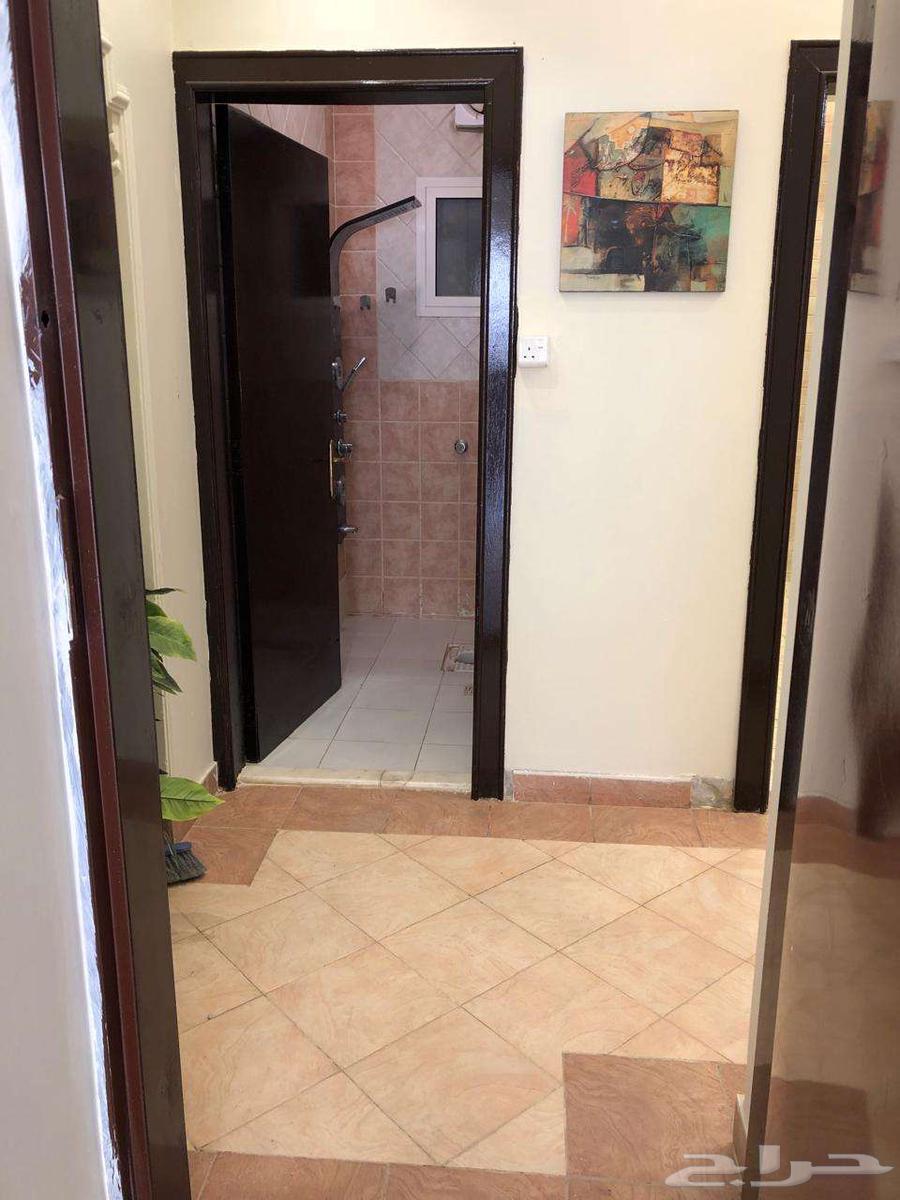 شقة 30 غرف في المروج 6