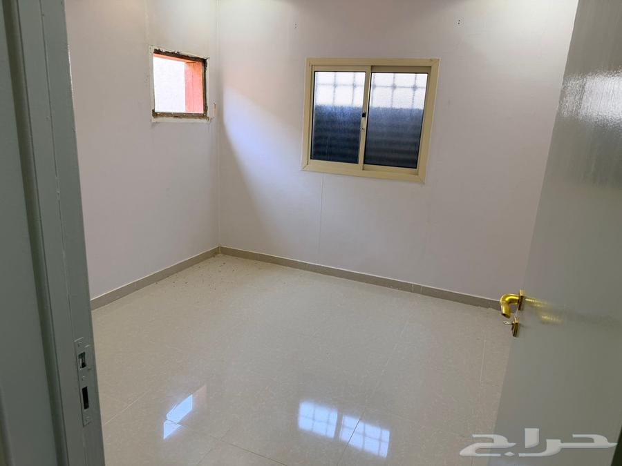 شقة 3 غرف في طويق 4