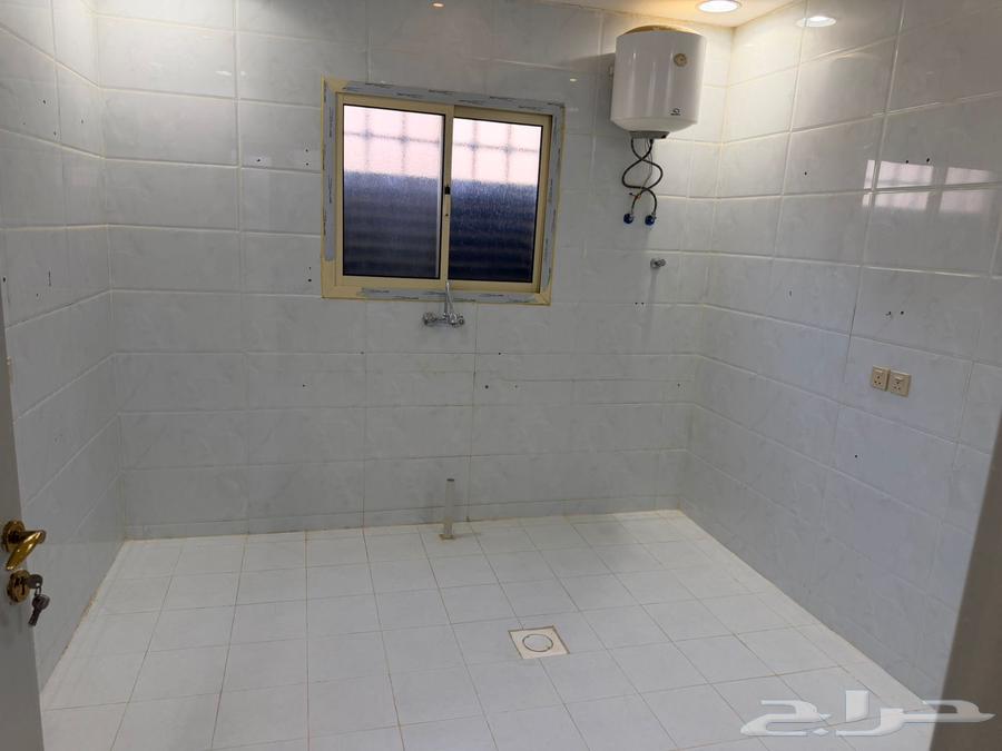 شقة 3 غرف في طويق 6