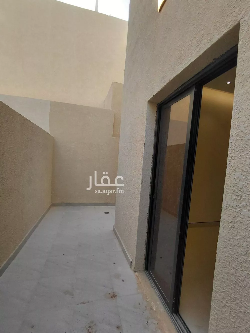 5 bedroom villa in Al Janadriyah 18