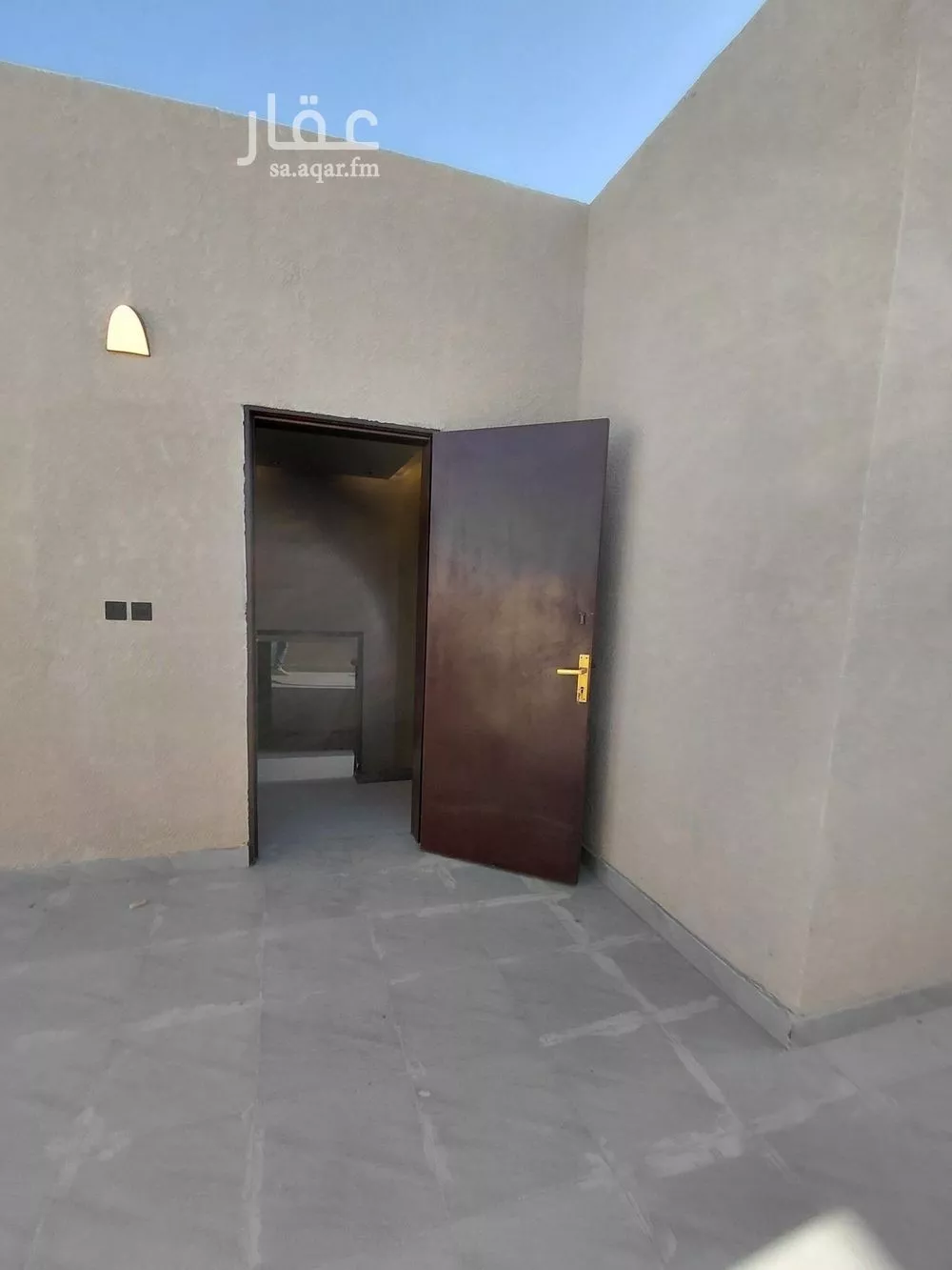 5 bedroom villa in Al Janadriyah 27