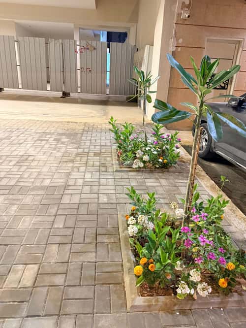 4 bedroom apartment in Dhahrat Laban, Riyadh 15