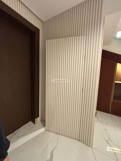 شقة 3 غرف في النرجس 7