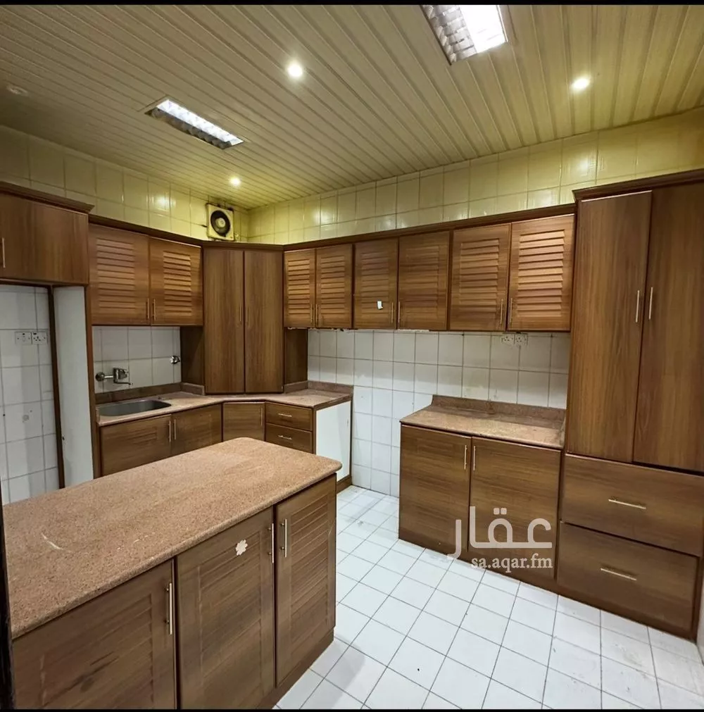3 bedroom apartment in Al Manar 6