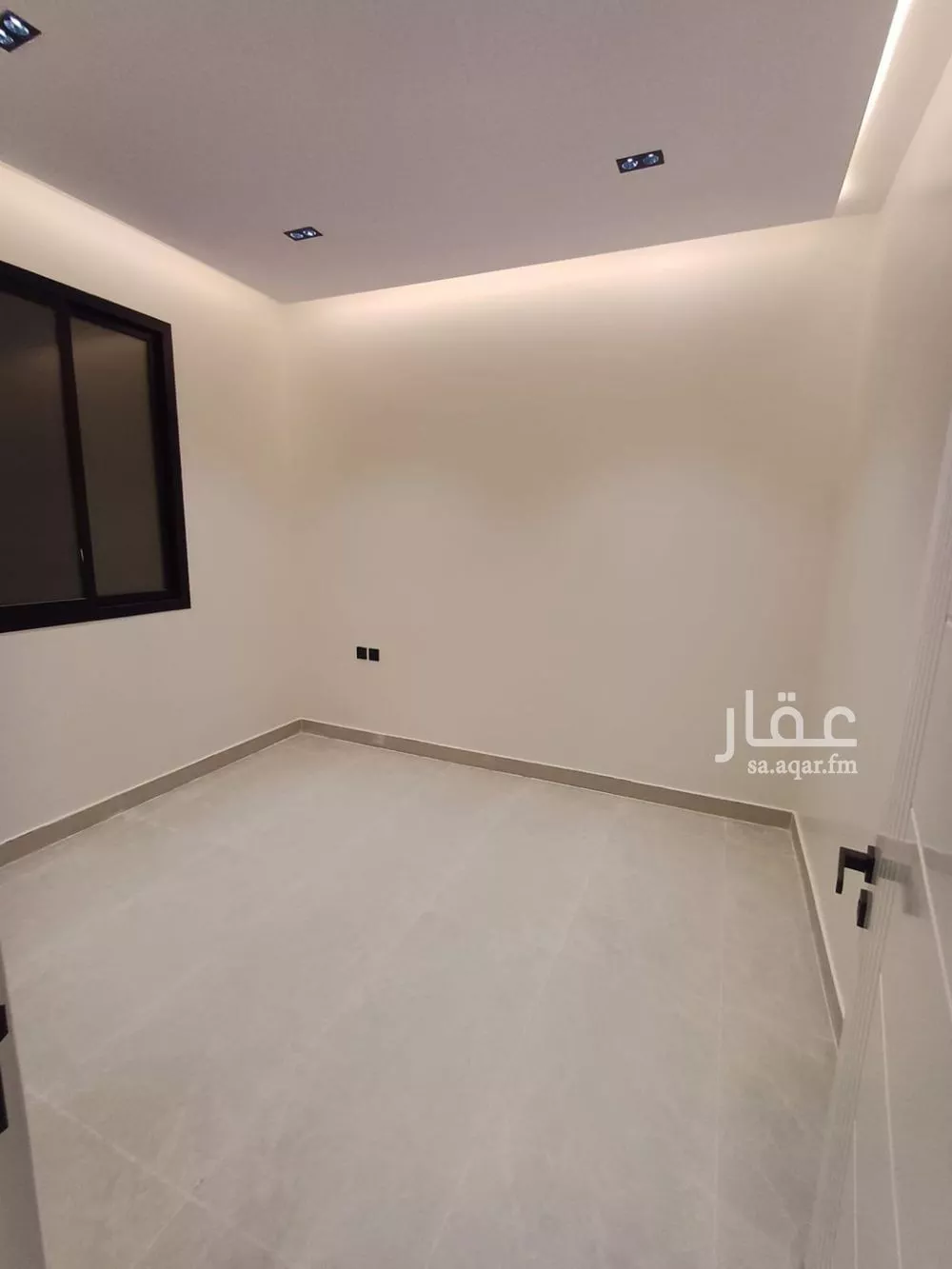 شقة 4 غرف في الخليج 7