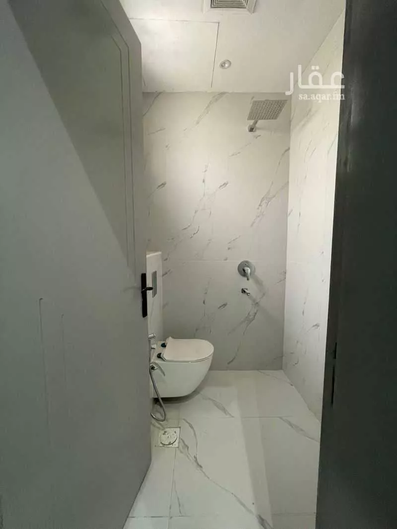 فيلا 6 غرف في طويق 18