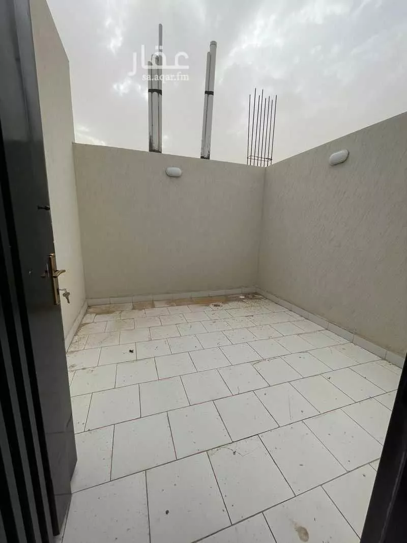 فيلا 6 غرف في طويق 20