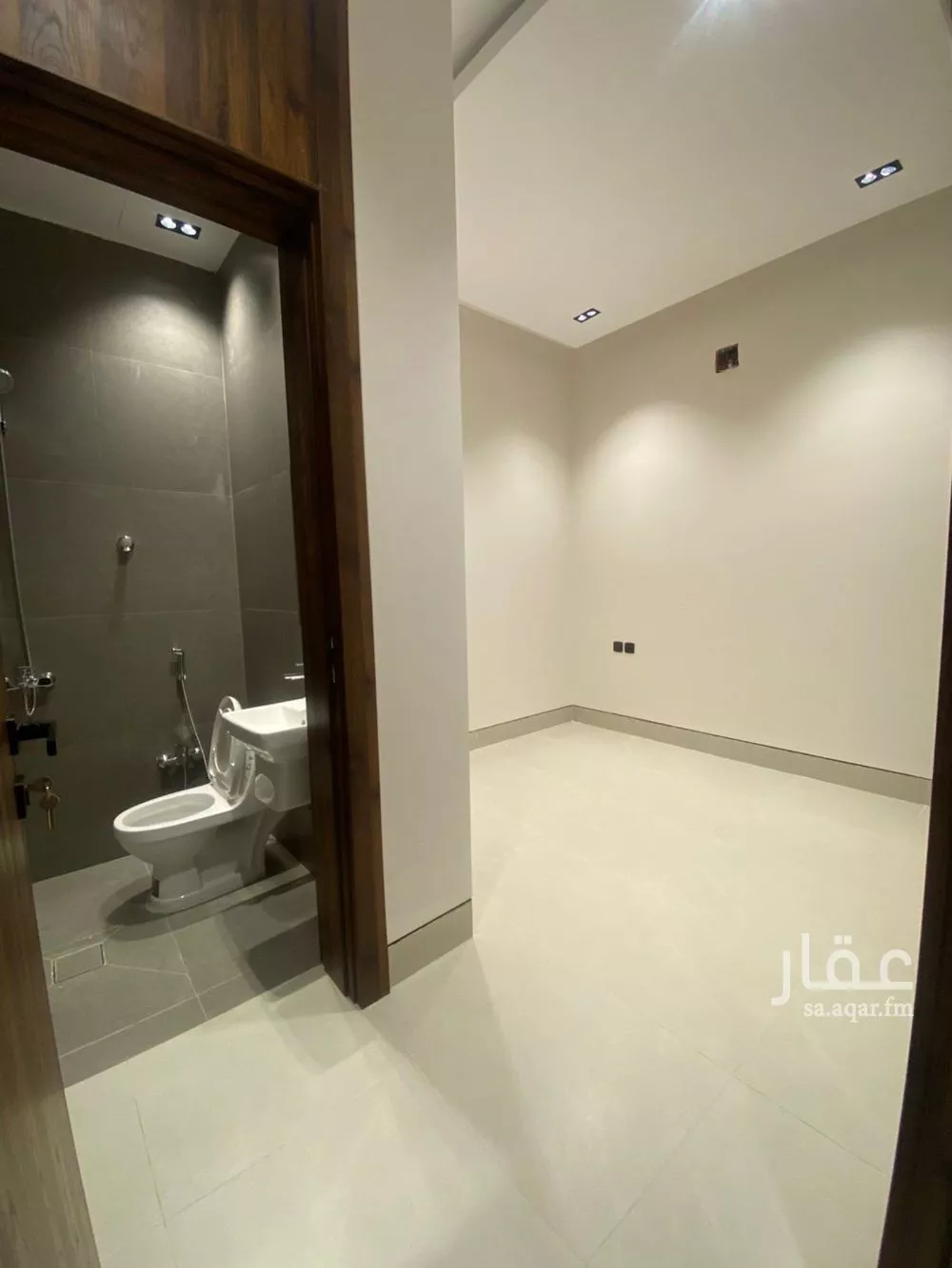 فيلا 4 غرف في النهضة 3