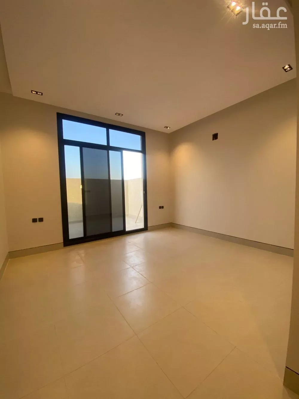 فيلا 4 غرف في النهضة 10