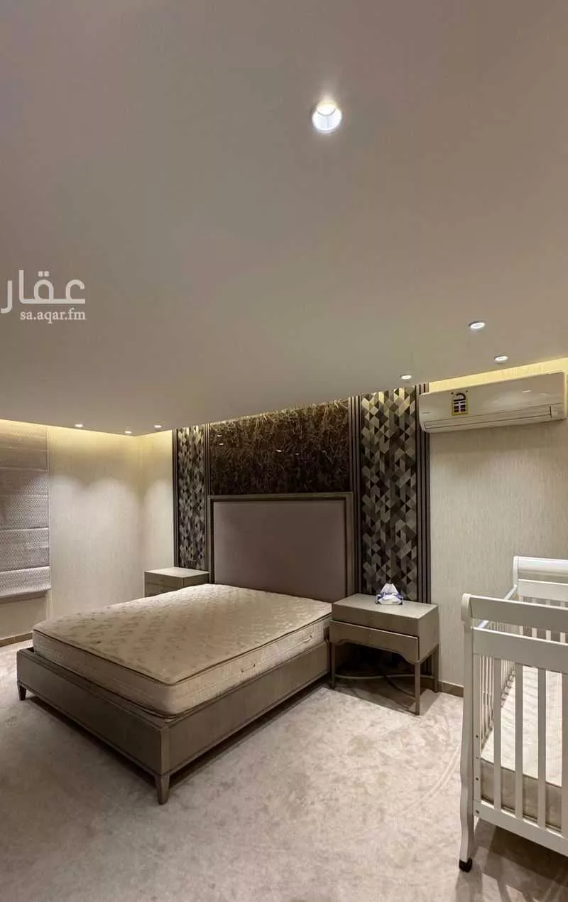 فيلا 6 غرف في العقيق 14