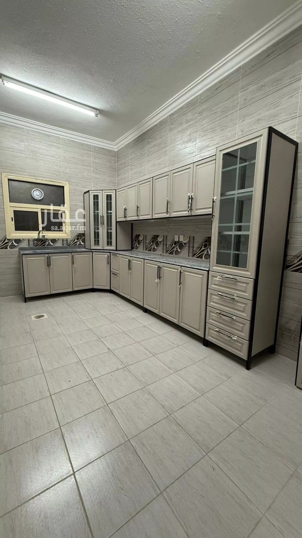 شقة 3 غرف في العارض 2