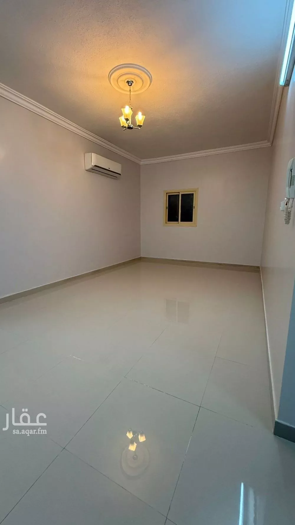 شقة 3 غرف في العارض 10