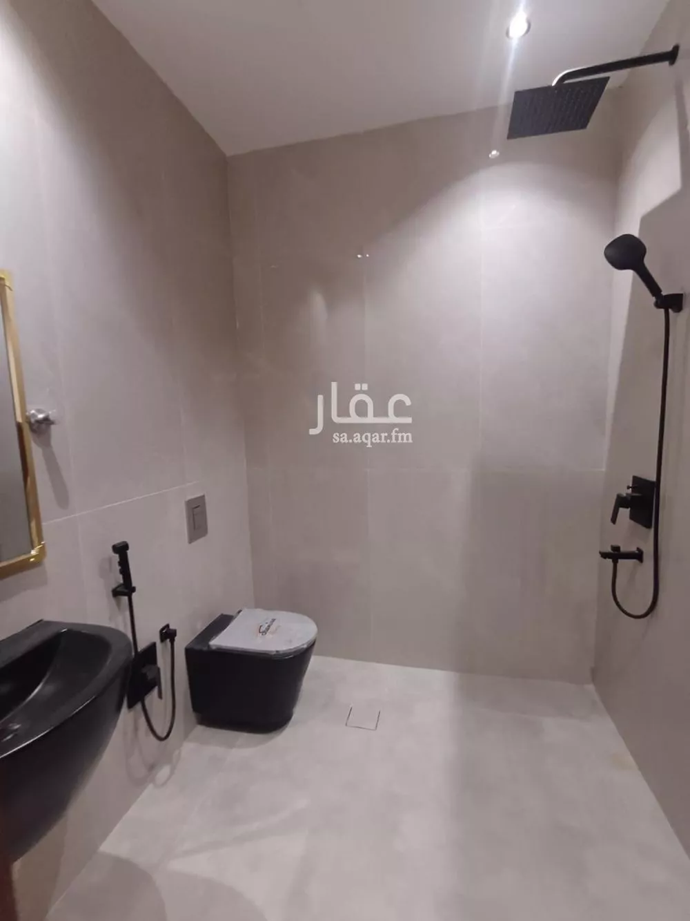 فيلا 5 غرف في الرمال 11