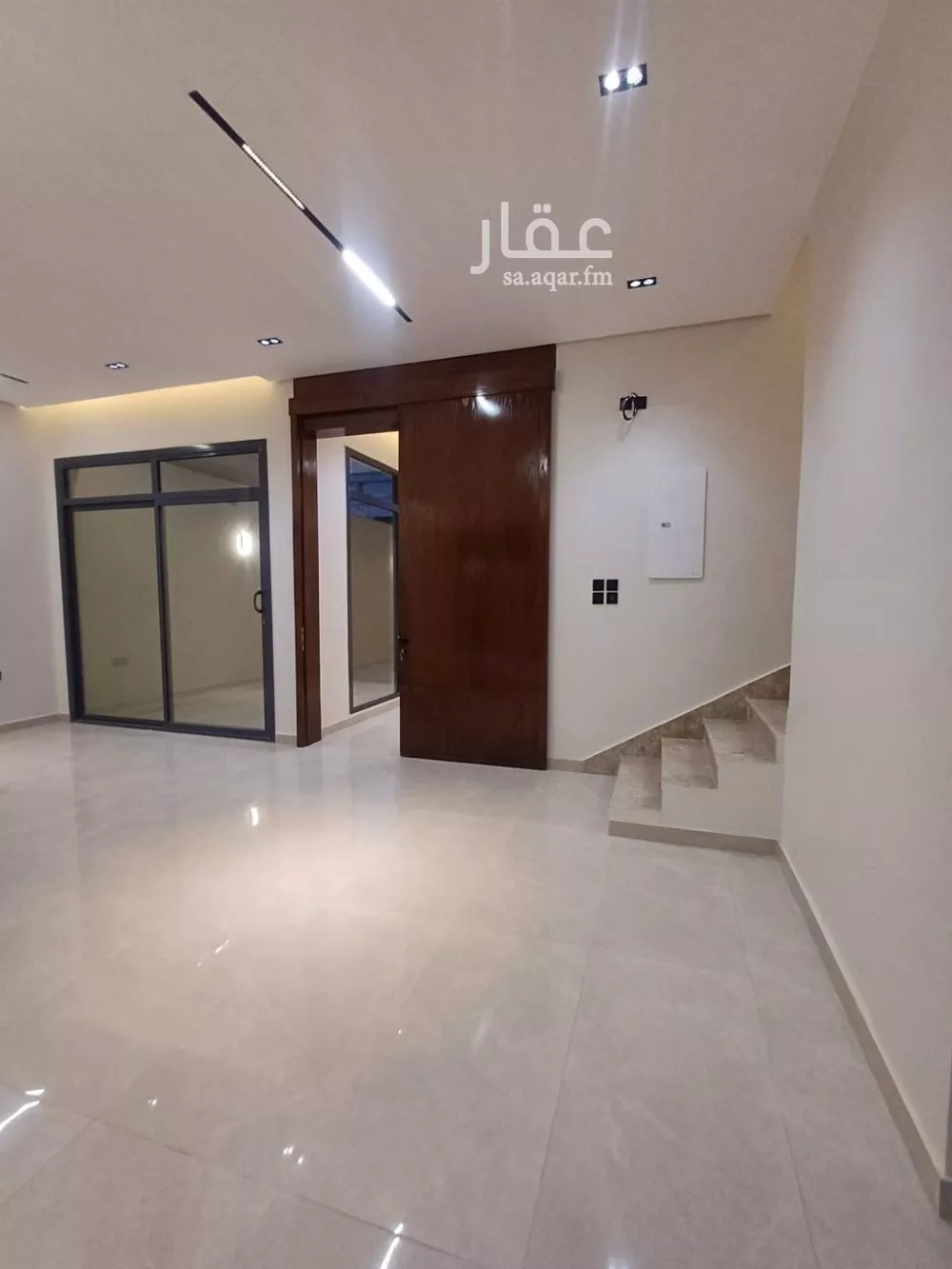 فيلا 5 غرف في الرمال 18