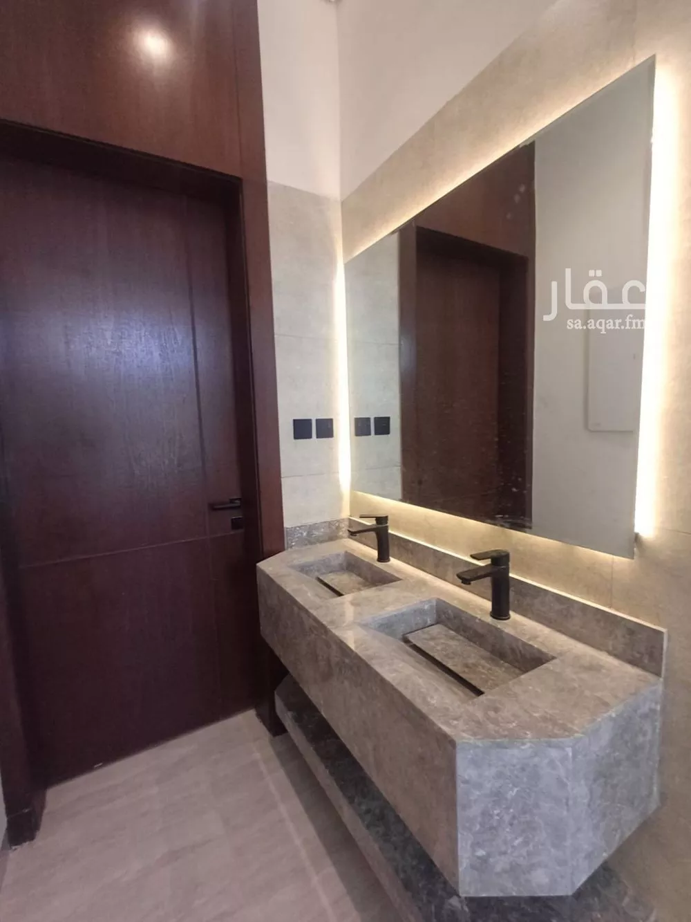 فيلا 5 غرف في المعيزلة 12