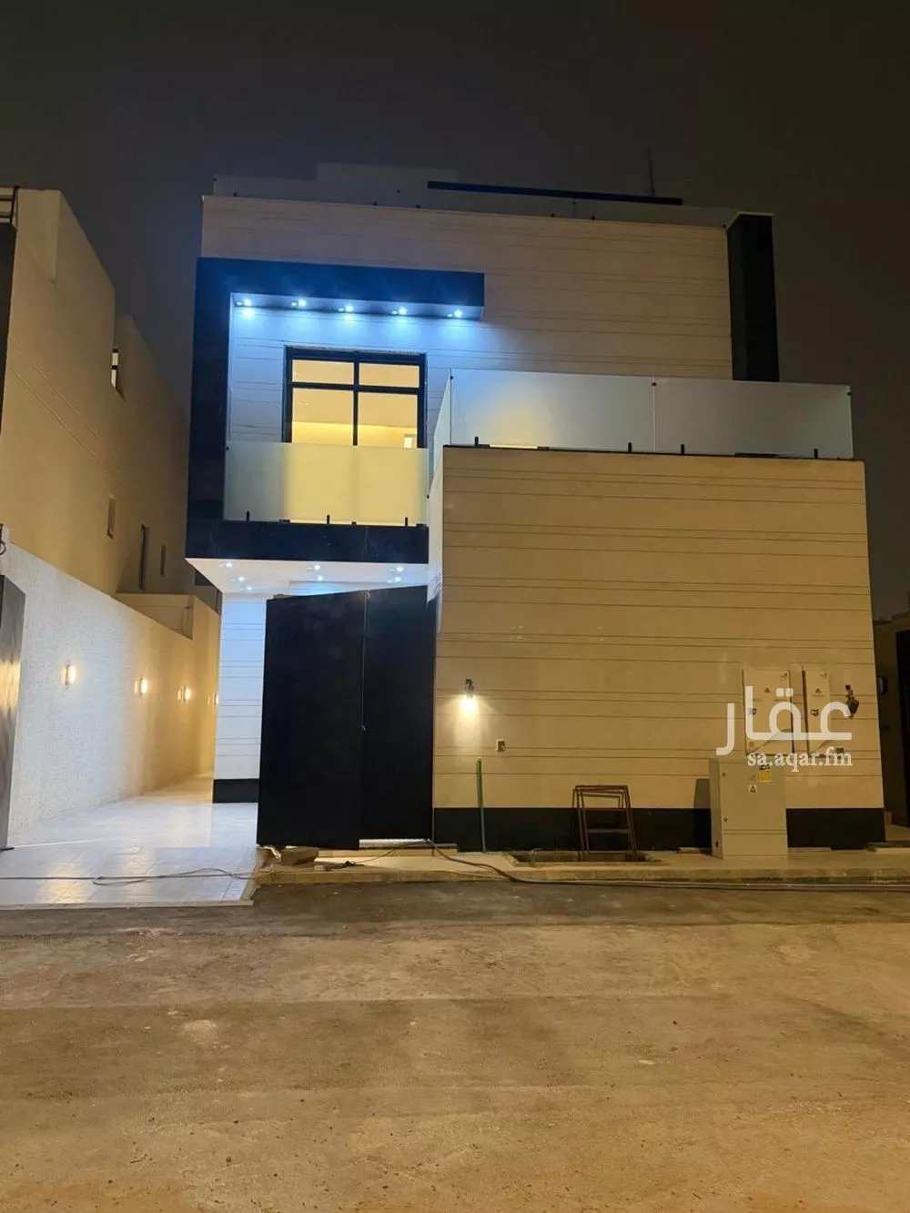 فيلا 7 غرف في الرمال 2