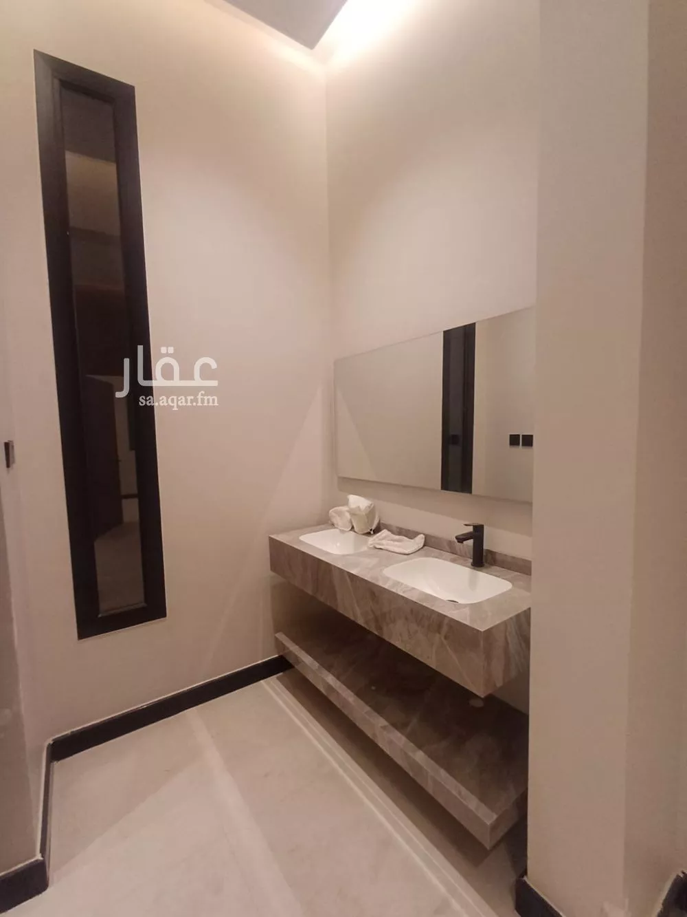 فيلا 7 غرف في الرمال 10