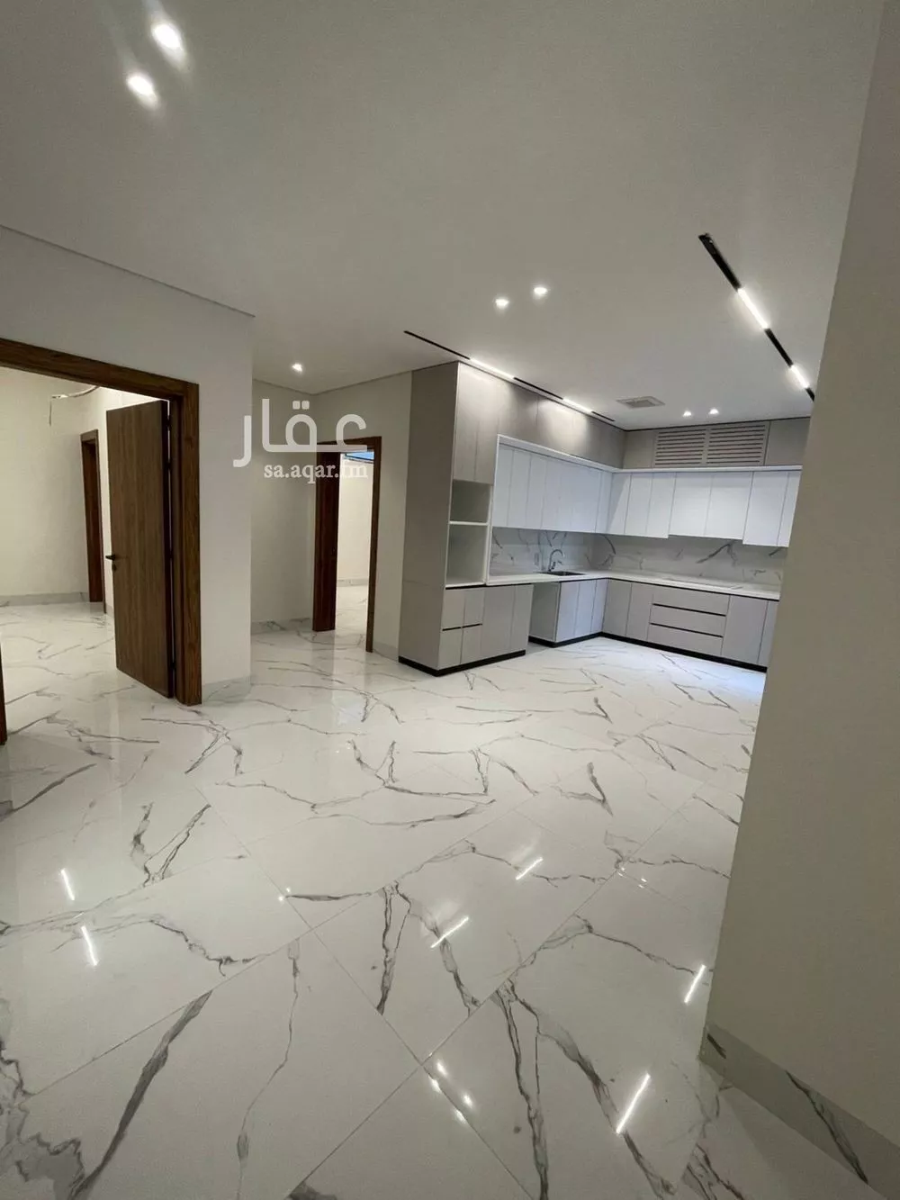 2 bedroom floor in Al Qairawan 11
