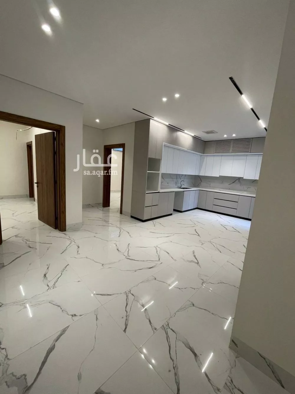 2 bedroom floor in Al Qairawan 5