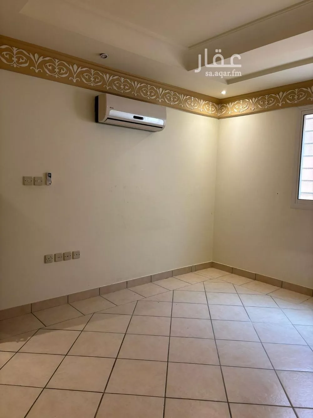 شقة 5 غرف في النخيل 26