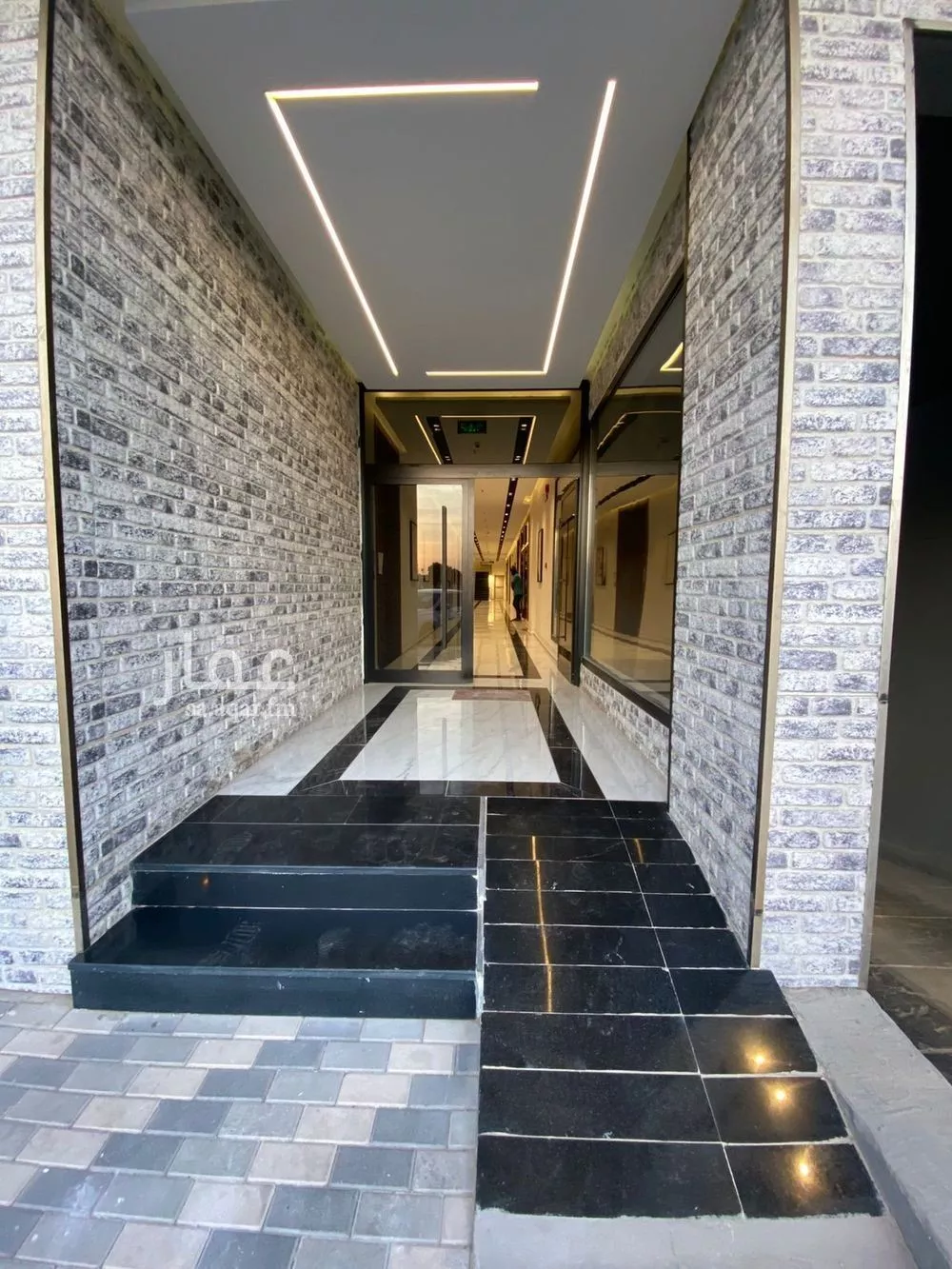 3 bedroom apartment in Al Fayha 4