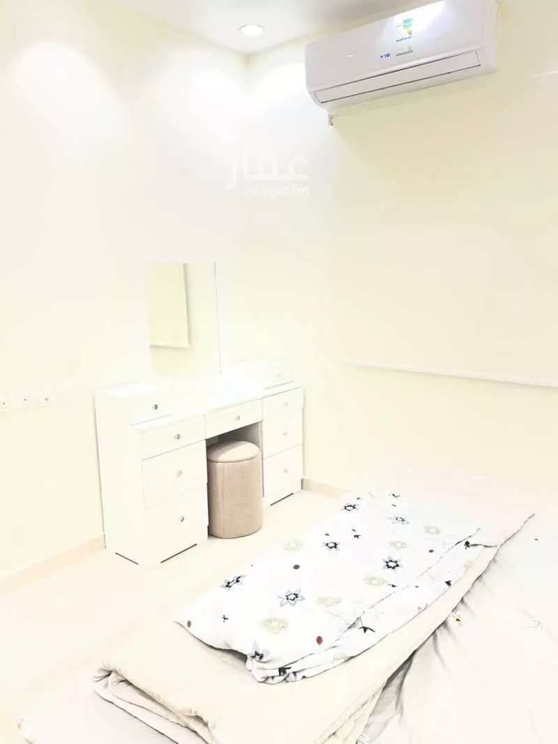 شقة 2 غرف في العارض 10