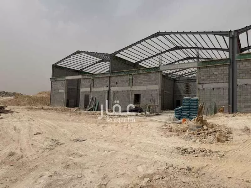 مستودع 1350 م² في المناخ 5