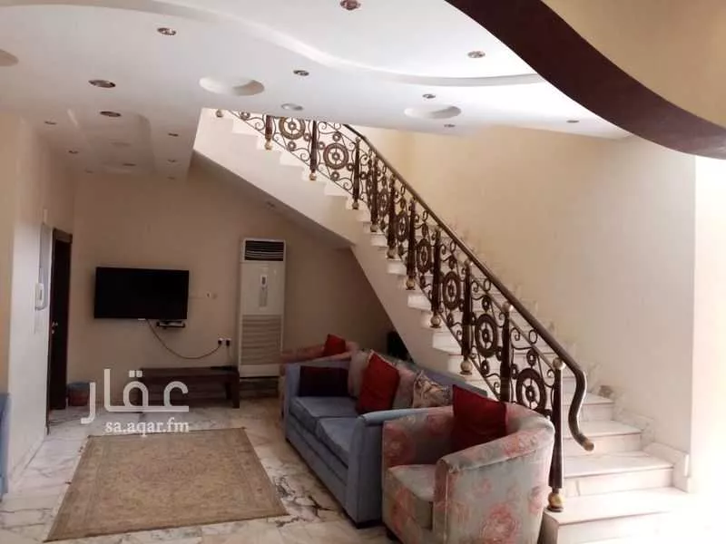 فيلا 15 غرف في لبن 3