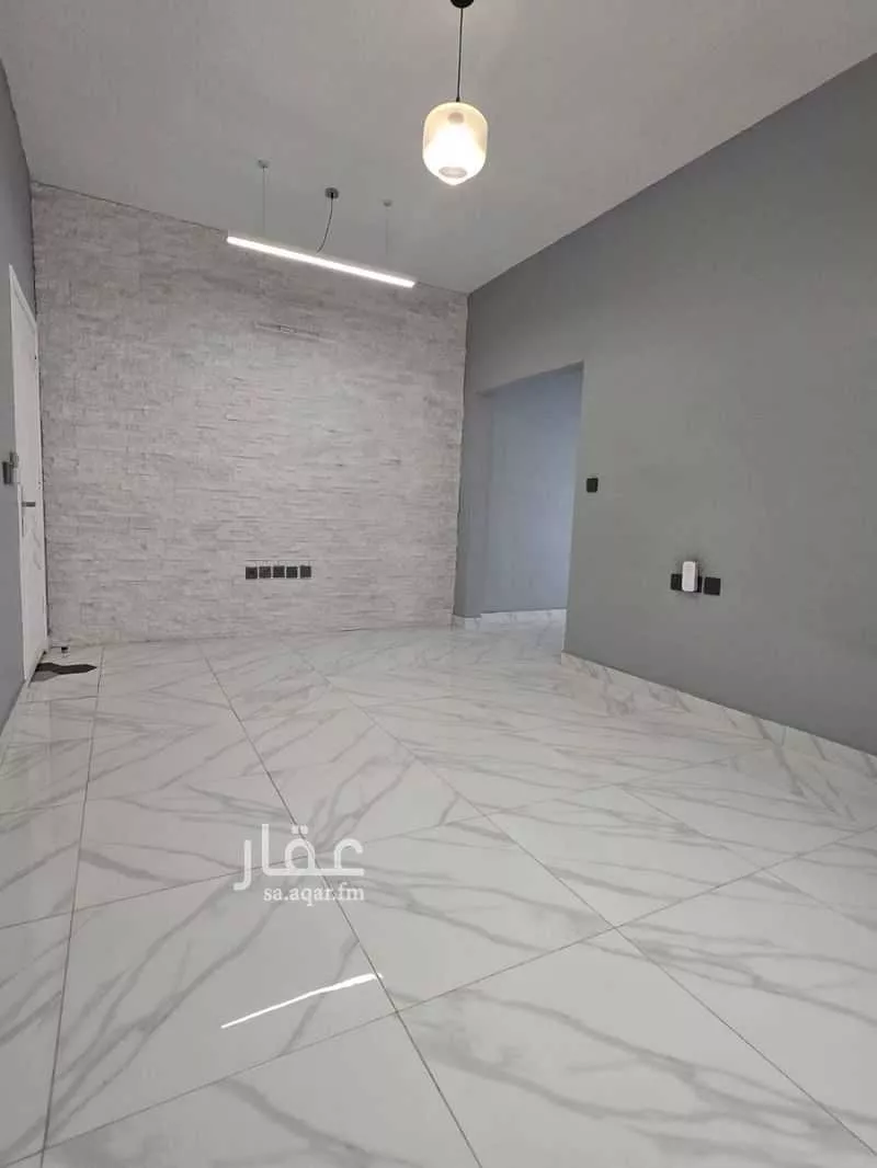 عمارة 875 م² في الروضة 3